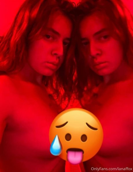 成熟したアジア人オンリーファンズ アートヌード 写真