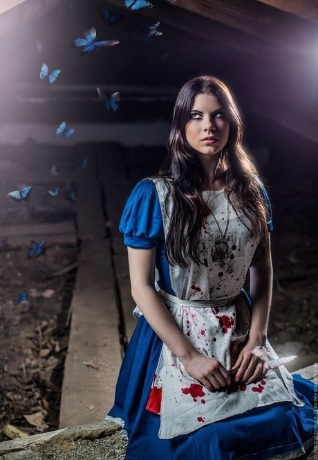 Anastasya Zelenova ヌードスター 画像