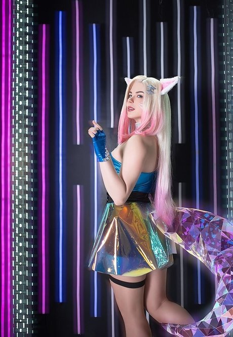 Anastasya Zelenova アートモデル 画像