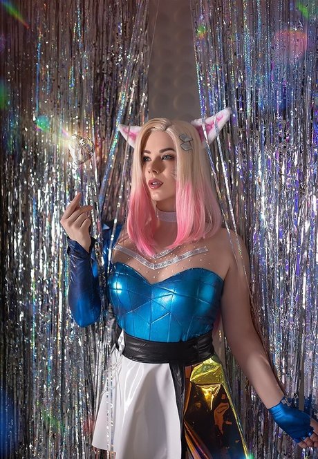 Anastasya Zelenova 完璧な女優 写真