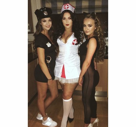 Holly Marston ポルノスター セックス 写真