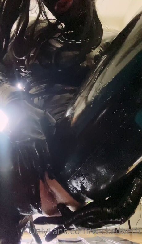 Wicked Beth 最高のモデル 写真