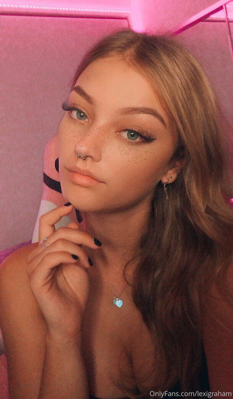 LexiGraham 素敵なスター 写真