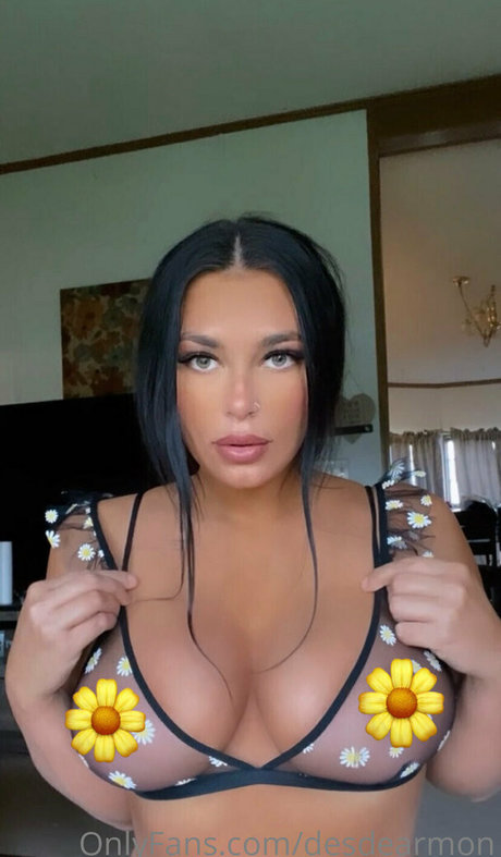 フェラチオ ティーン オンリーファンズ エロチック 写真