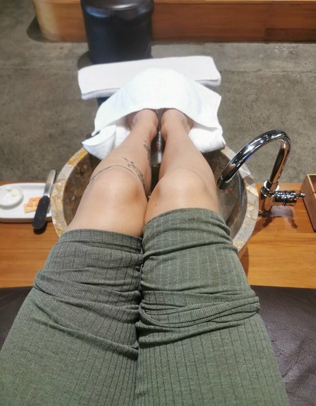 熟女の手コキオンリーファンズ セクシーxxx 画像