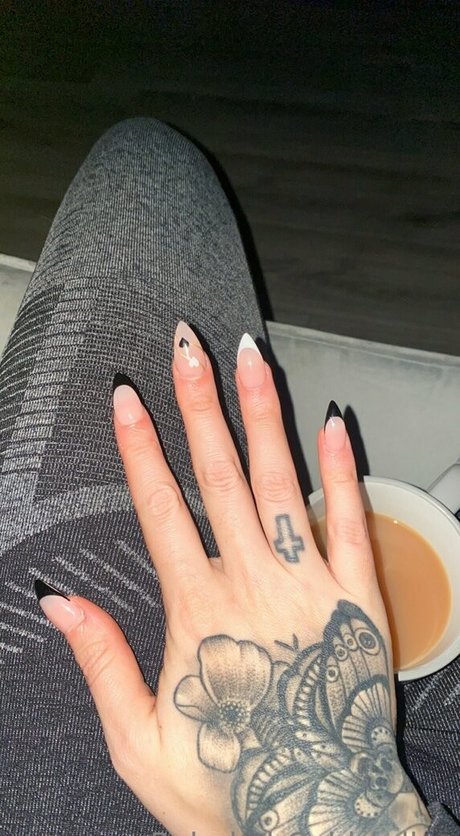 教室オンリーファン アダルト 写真