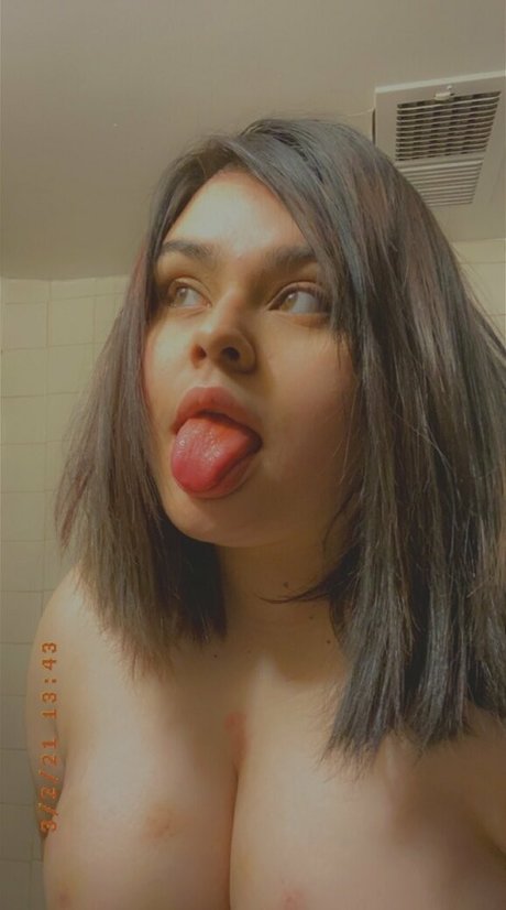 ahegaokiri 裸のモデル 写真