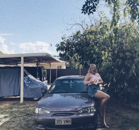 BBWオンリーファン ヌード 写真