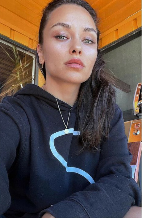 Katherine Ramdeen 美しいスター 画像