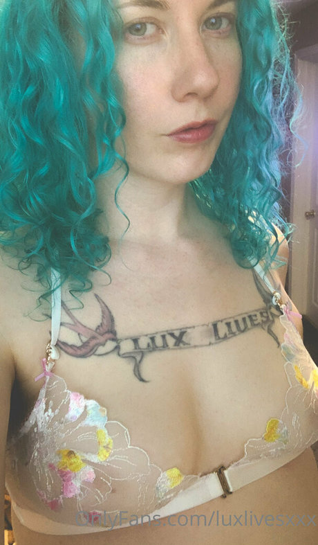 アマチュアペッギングオンリーファンズ セクシー 写真