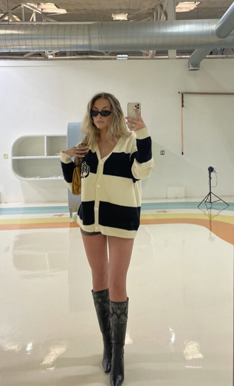 ドイツのアマチュアオンリーファンズ アダルト ギャラリー