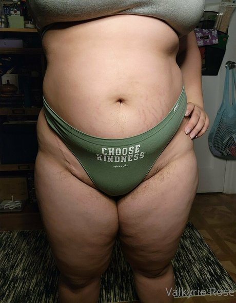 valkyrie rose freee ポルノスター 高品質 写真