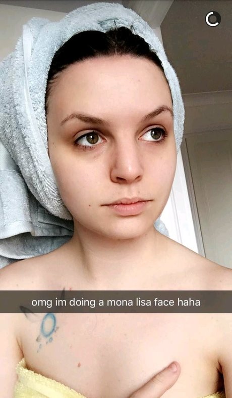 Emma Blackery トップモデル 画像