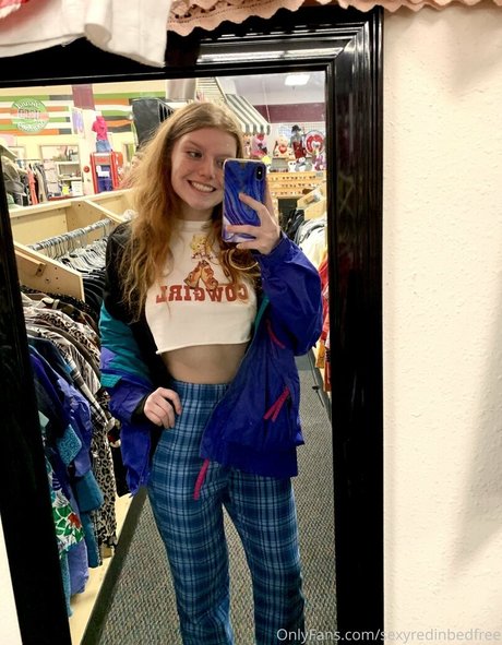 パイズリ オンリーファンズ えろた 画像