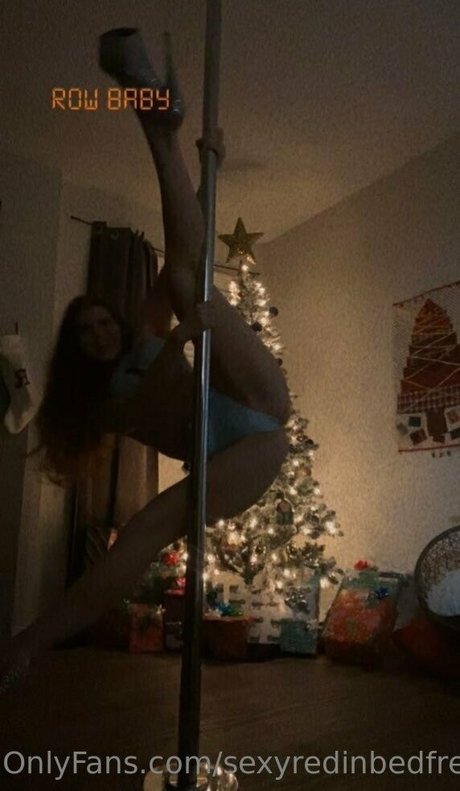 sexyredinbedfree ヌードモデル 写真