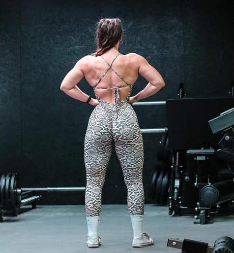 Leonie K 美しいモデル ギャラリー