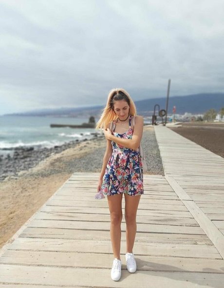 ヌード熟女オンリーファンズ 限定 写真