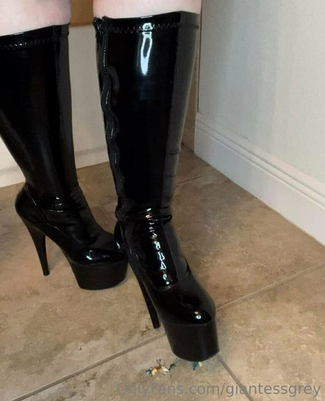 giantessgrey 美しいモデル ギャラリー