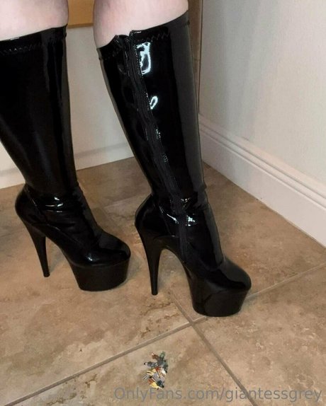 giantessgrey ポルノスター 無料 画像