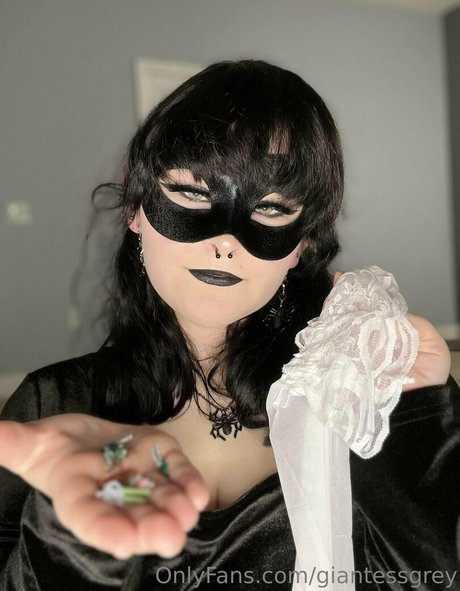 giantessgrey 独占ポルノスター ギャラリー