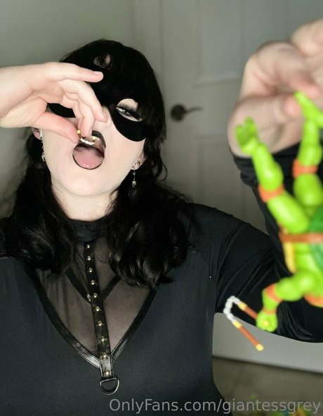 giantessgrey アートポルノスター 画像