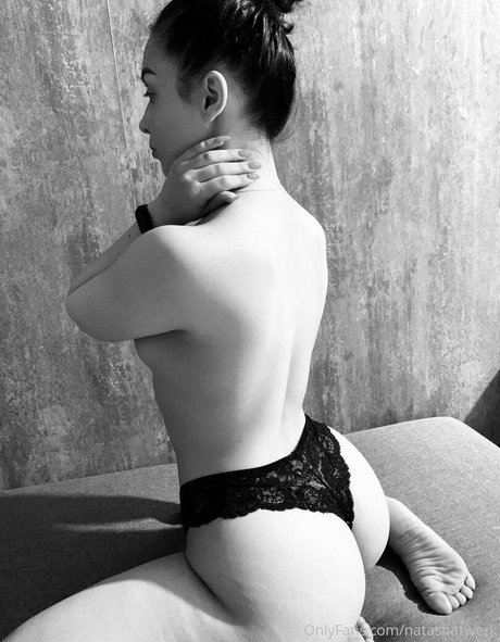 natashatwerk アートモデル 写真