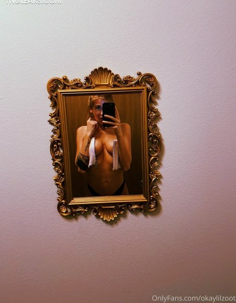 足 マンコ オンリーファンズ セクシーヌード 写真