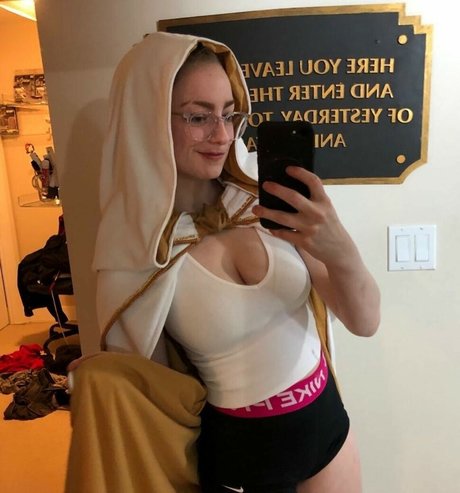 ポルノオンリーファンズ セクシー 写真