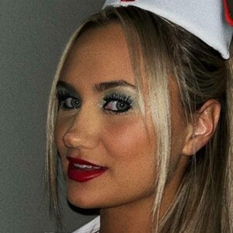 Kylee Macdaddy ヌードのポルノスター 写真