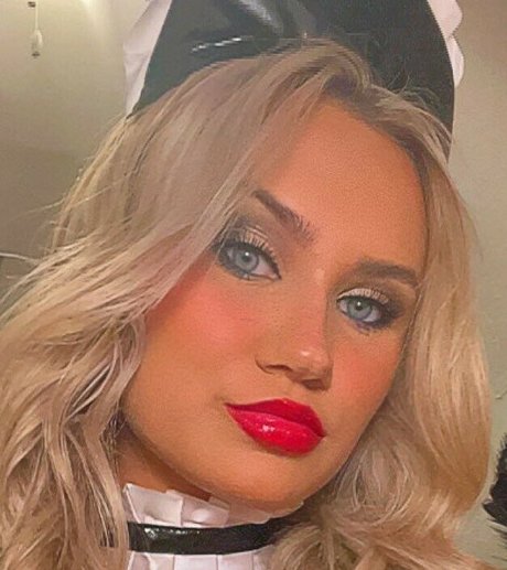 Kylee Macdaddy ポルノスター 美しい 写真