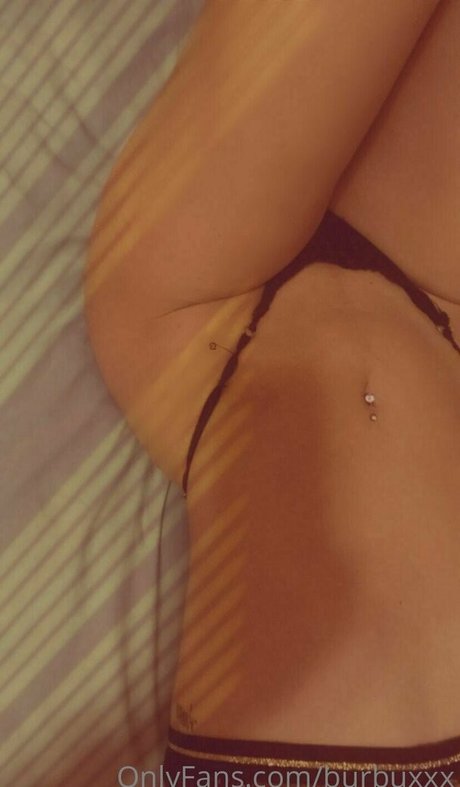 burbuxxx セクシー女優 写真