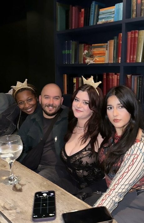 Charlotte A プロフィール写真