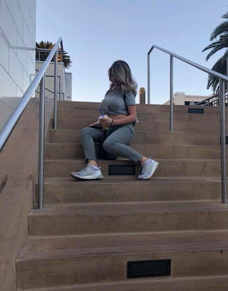 Samantha S エロティックモデル 写真