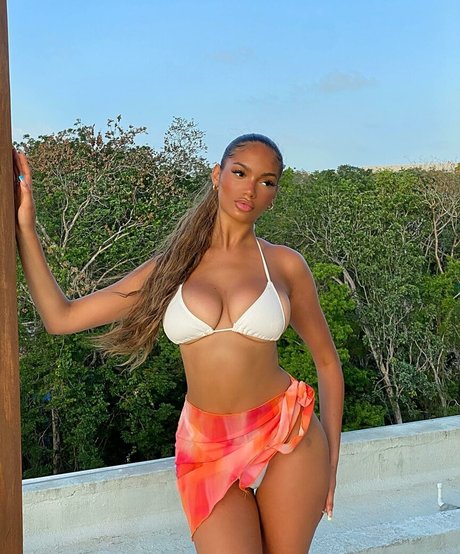 Carina Griff 写真集