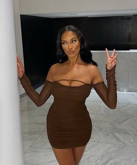 Carina Griff 女優 写真