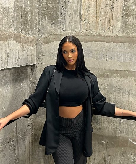 Carina Griff トップスター 写真