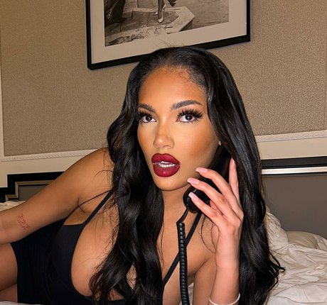 Carina Griff ポルノスター 写真