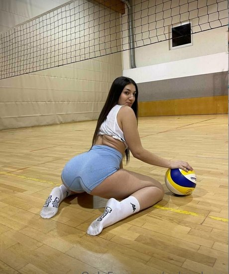 Valea Lupo Video ポルノスター 独占 アーカイブ