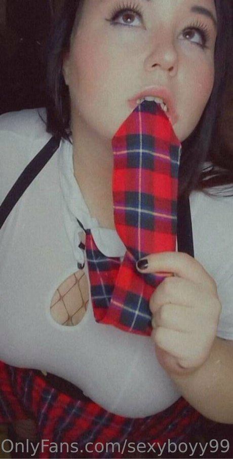 sexyboyy99 ポルノスター 裸 写真