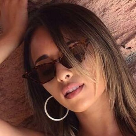 Leli Hernandez アダルトスター ギャラリー