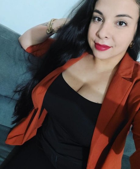 Lucero ホットなポルノスター アーカイブ