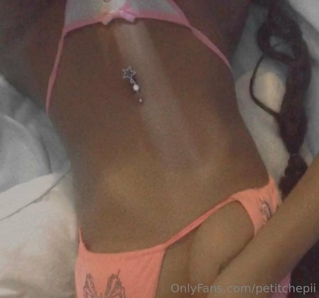 黒檀の濡れたおまんこオンリーファンズ 美しい 画像