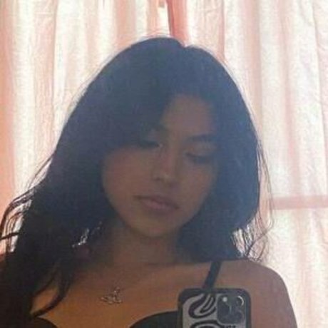 Yael Bernal エロティックなスター 写真