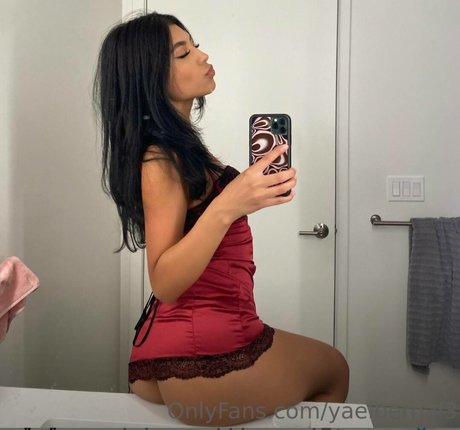 Yael Bernal ヌードのポルノスター アーカイブ