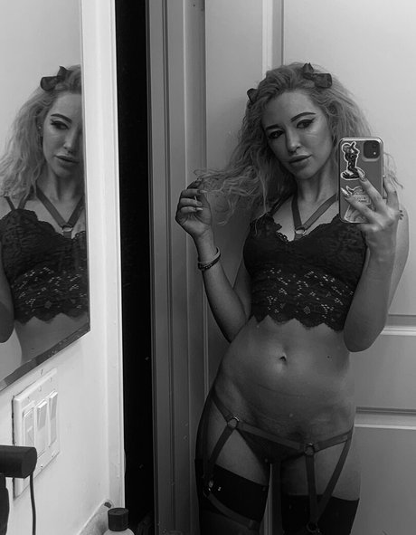 modeljenn エロティックモデル ギャラリー