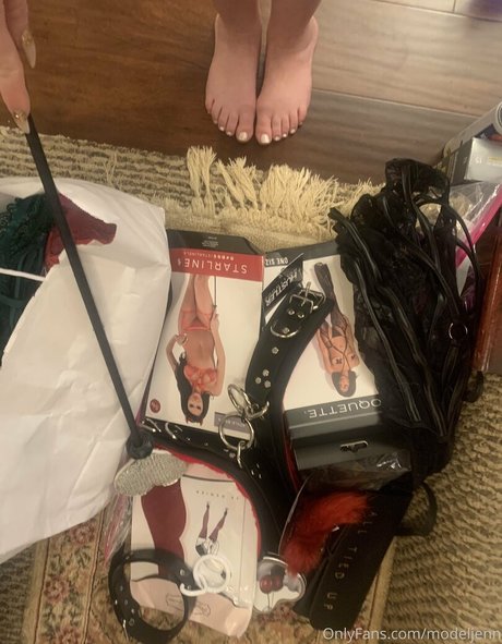 modeljenn ヌードモデル 写真