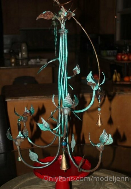 modeljenn アートスター 写真