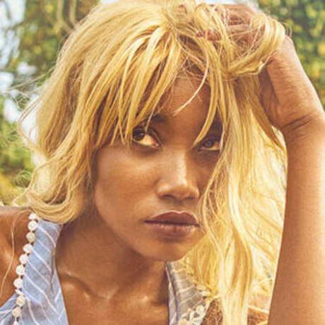 Mimi Desuka セックス女優 写真