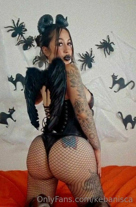 kebanisca ポルノ女優 写真