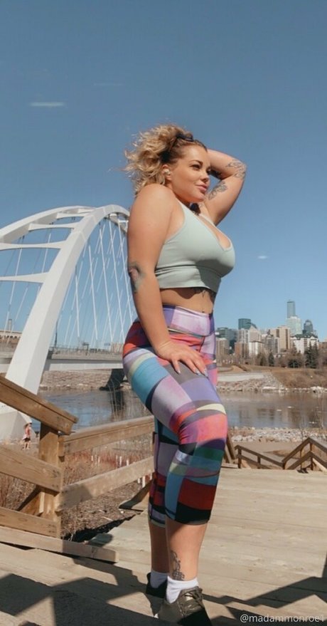 thecurvyqueen01 ヌードスター 写真